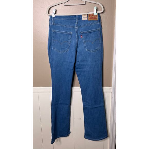 NWT Women's Levi's 725 High-Rise Bootcut Blue Jeans, 29 x 30 - Picture 2 of 10